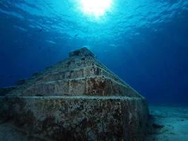 мегалитические подводные структуры и пирамиды